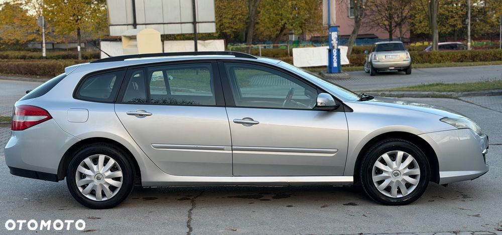 Renault Laguna - 8