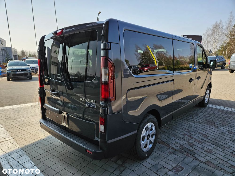 Renault Trafic 2.0 dCi - 5