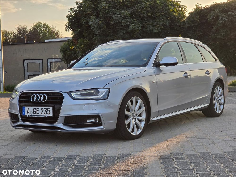 Audi A4 Avant 2.0 TDI DPF clean diesel multitronic S line Sportpaket - 2