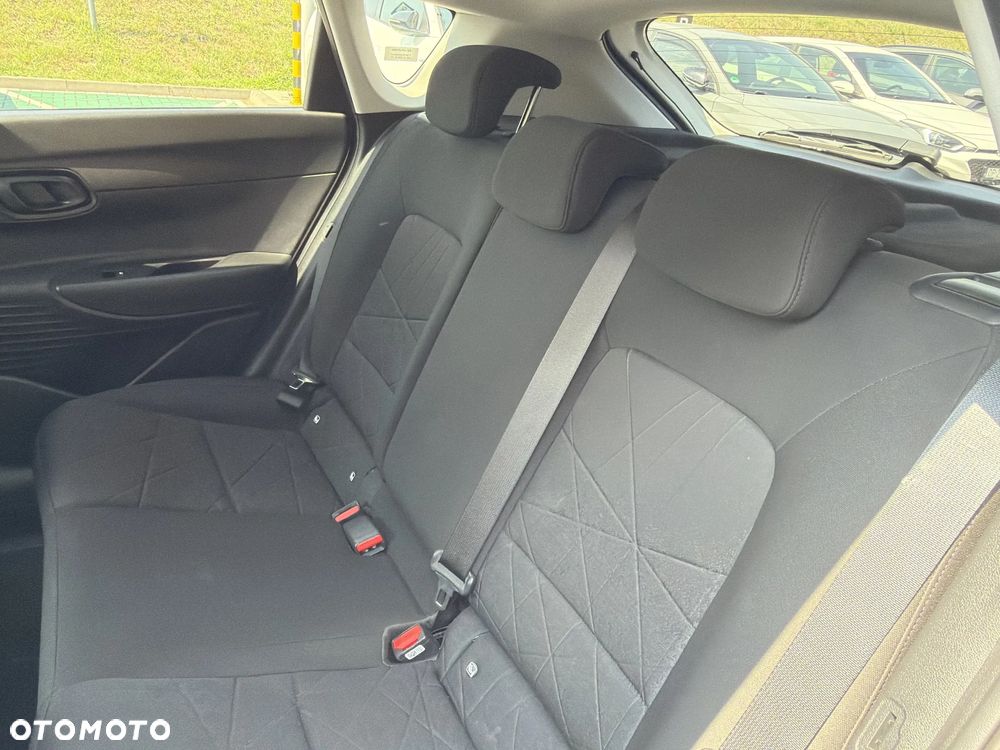 Hyundai Bayon 1.0 T-GDI Smart - 17