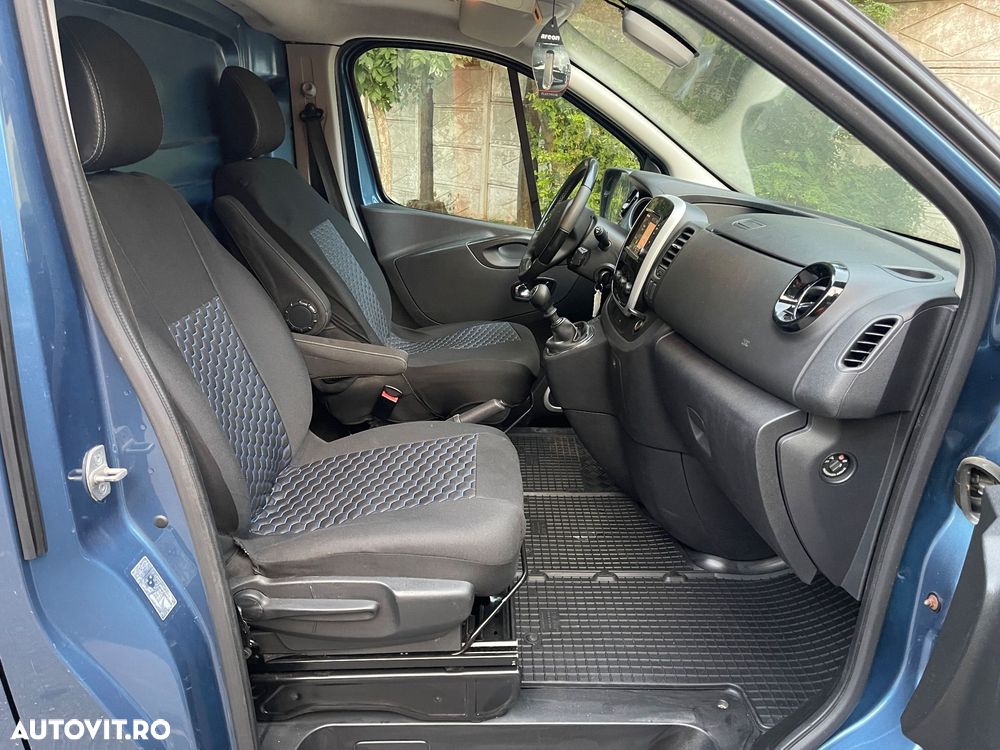 Opel Vivaro - 14