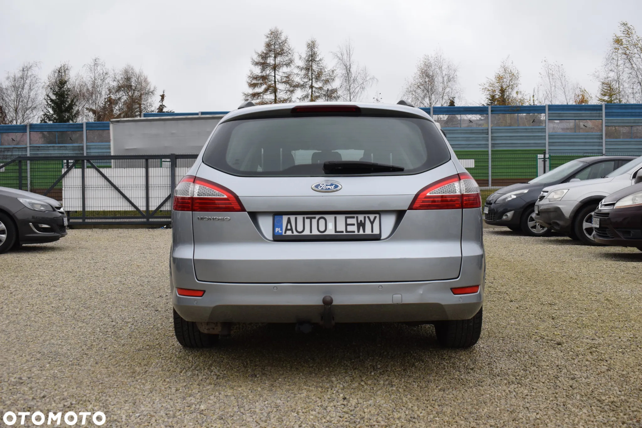 Ford Mondeo 2.0 Ghia - 6