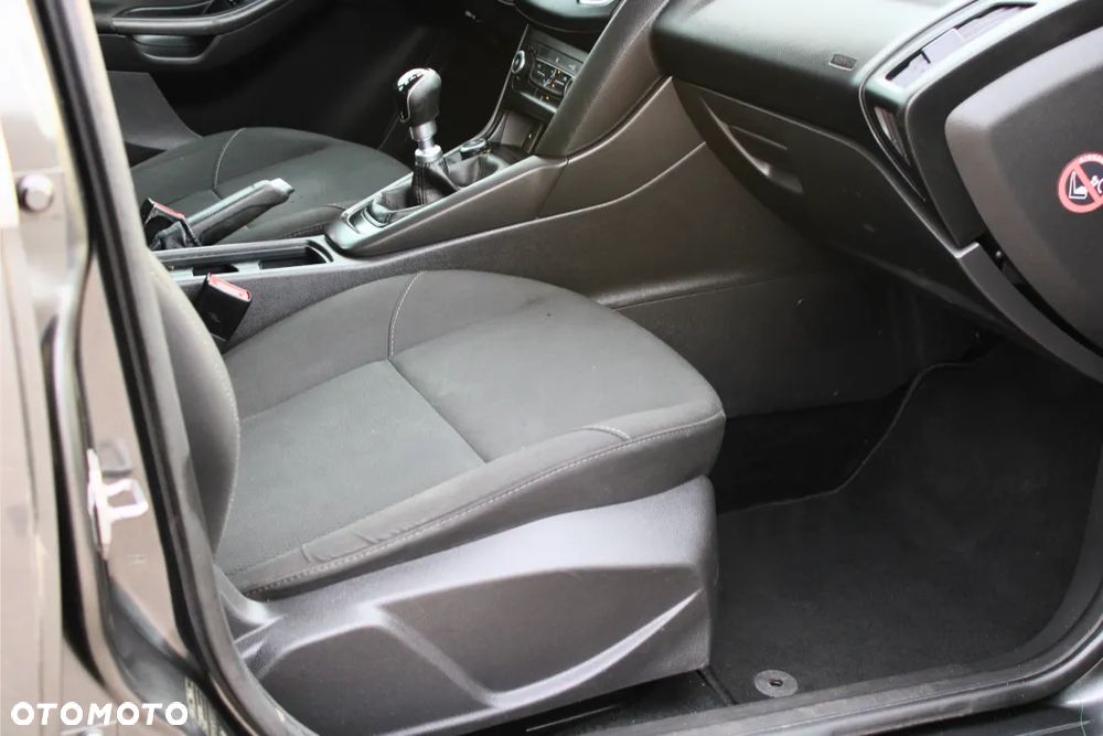 Ford Focus 1.5 TDCi ECOnetic 88g Start-Stopp-System Trend - 19