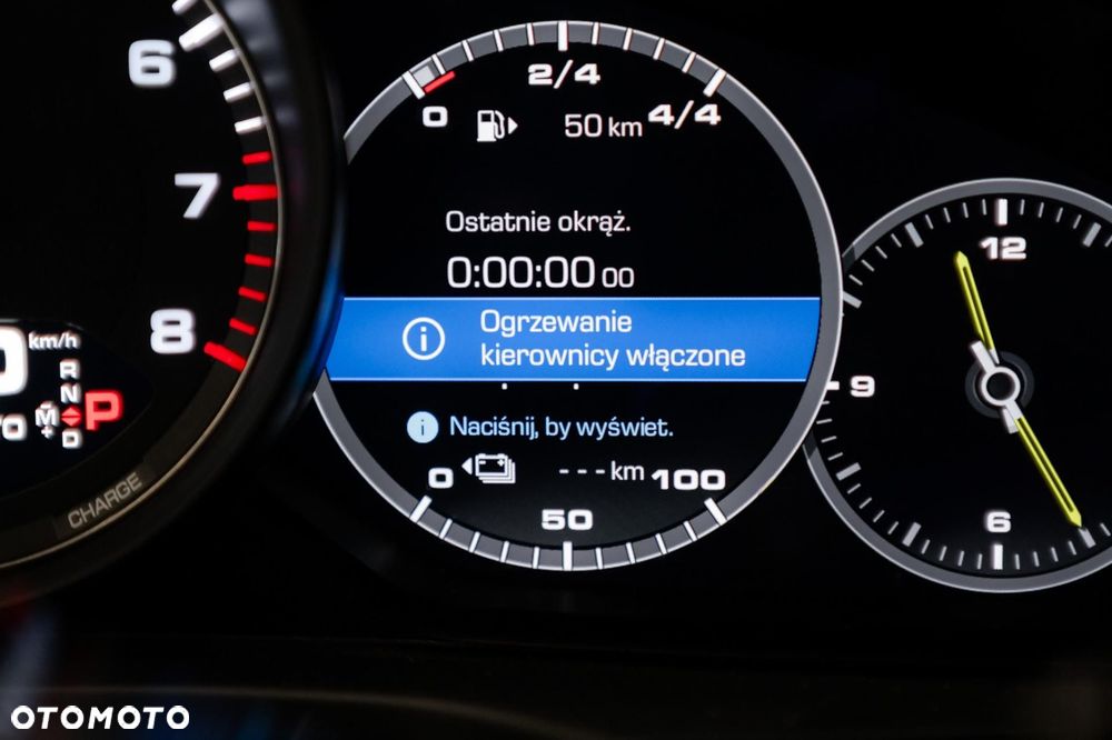 Porsche Panamera 4 E-Hybrid - 30
