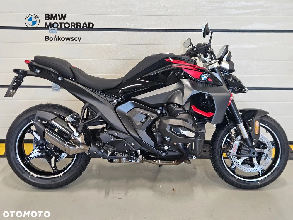 BMW R - 1