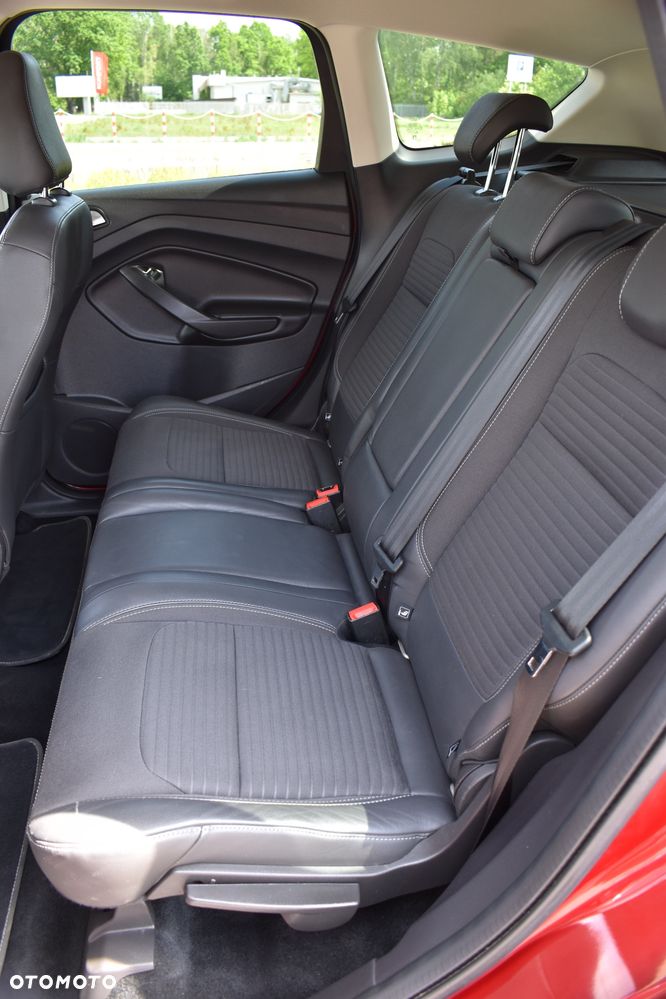 Ford Kuga 2.0 TDCi AWD Titanium - 13