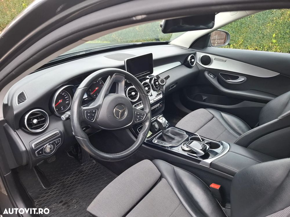 Mercedes-Benz C 180 - 4