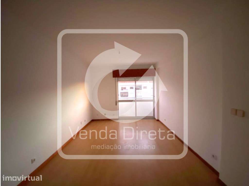 Apartamento T4 com 127 m², varanda e elevador no Pinhal Novo locali... - Grande imagem: 5/22