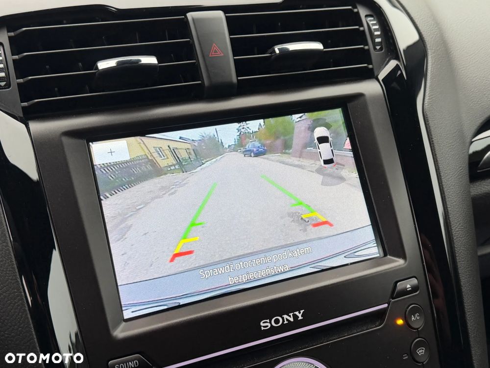 Ford Mondeo 2.0 Hybrid ST-Line X - 17