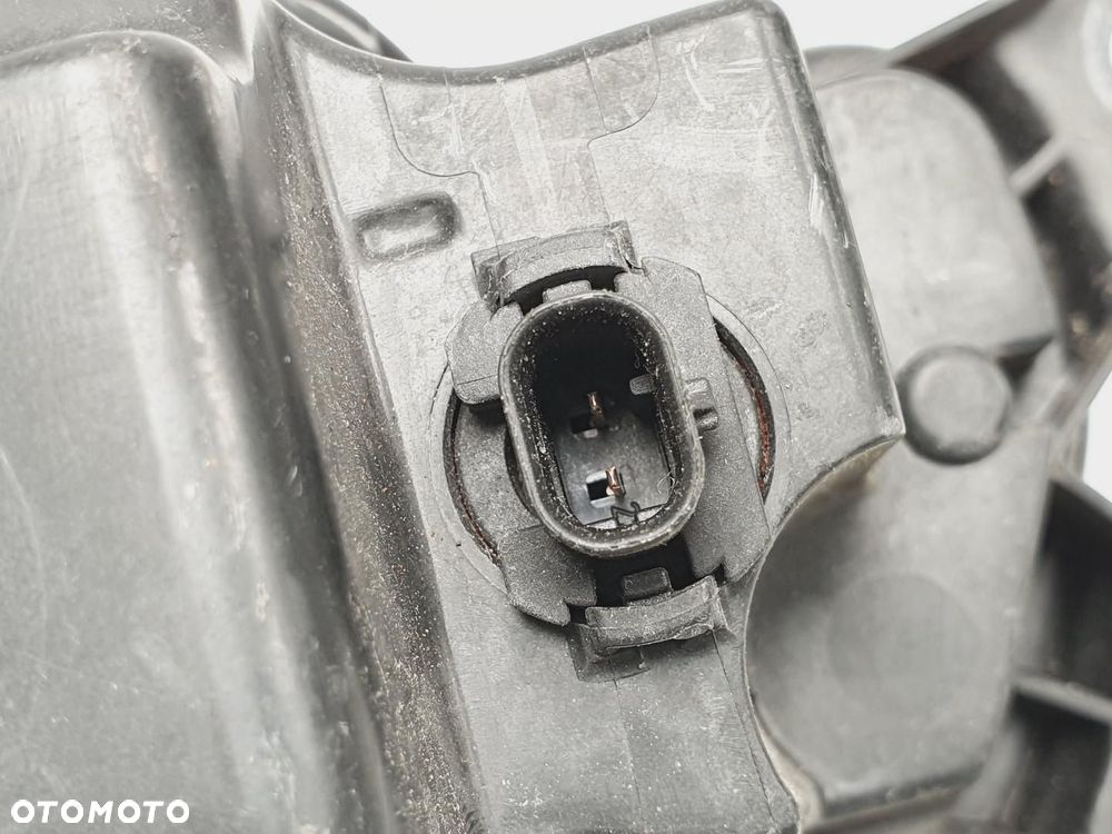 HALOGEN PRAWY MERCEDES W212 A2128200856 - 5