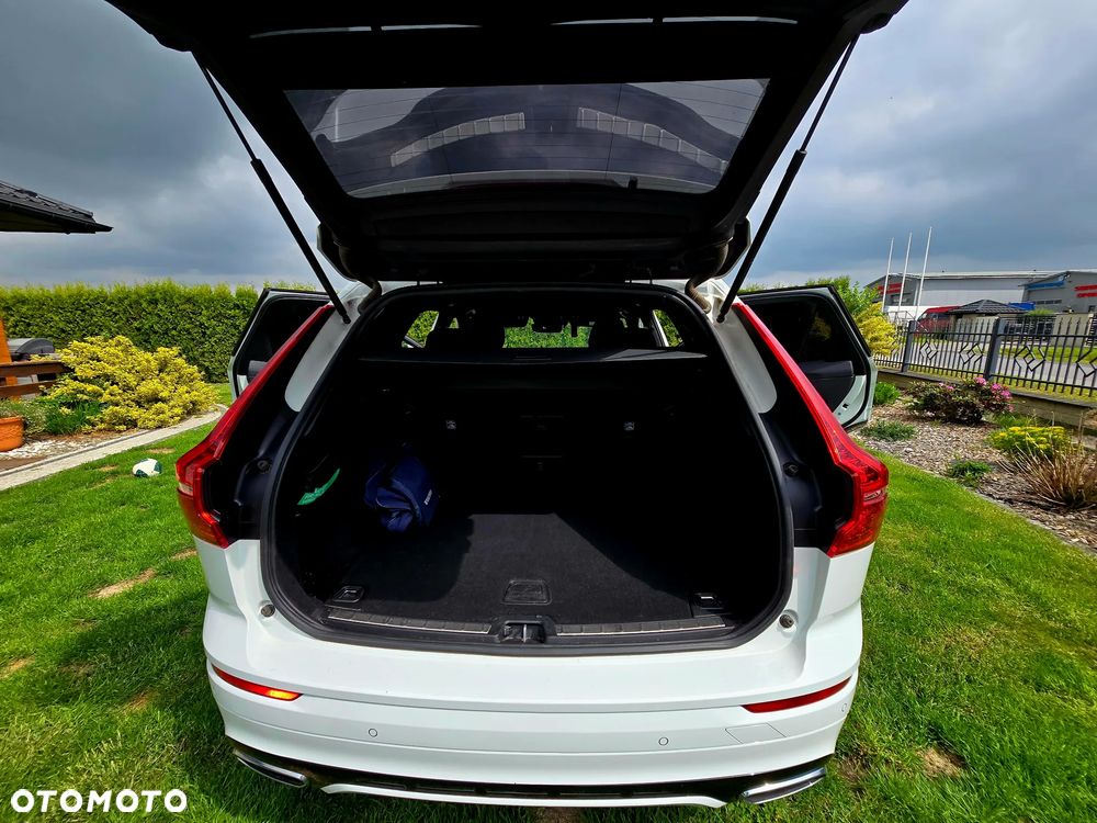 Volvo XC 60 D3 R-Design - 38