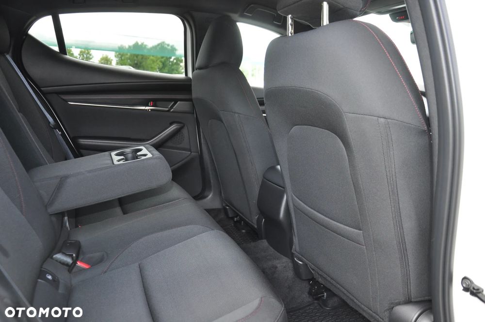Mazda 3 e-SKYACTIV-G 2.0 M HYBRID 150 HOMURA - 29