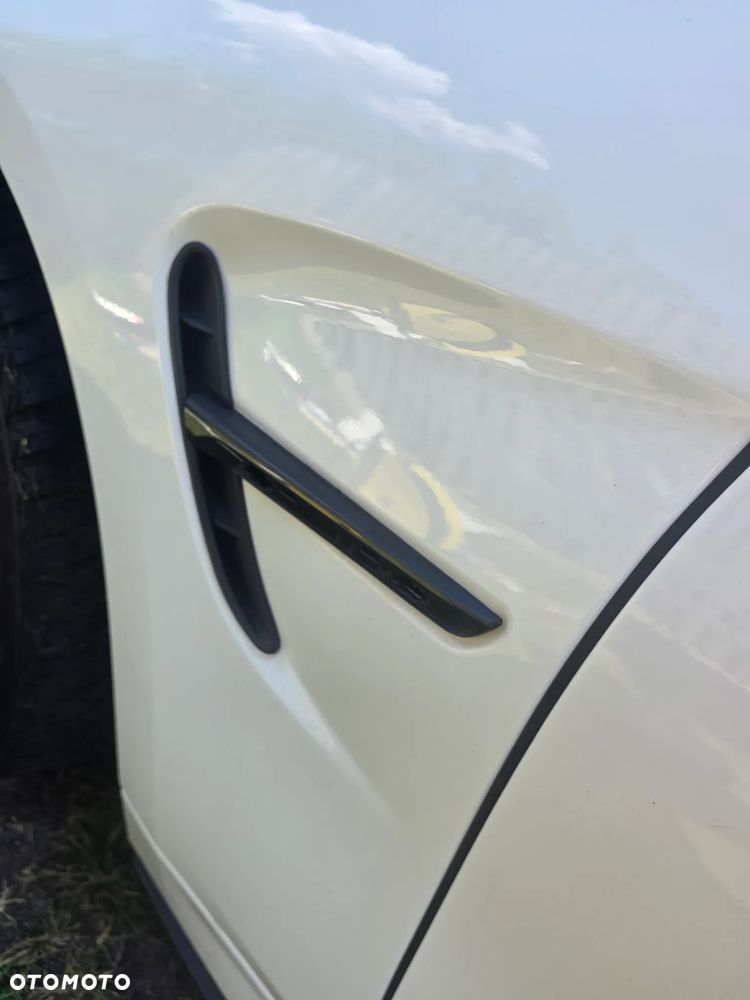 BMW Seria 3 318d M Sport Shadow - 23