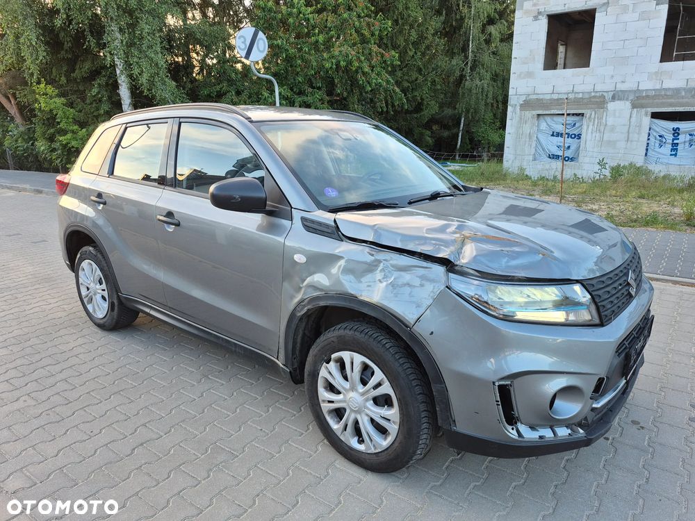 Suzuki Vitara - 10