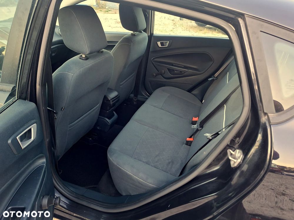 Ford Fiesta 1.25 Ambiente - 19