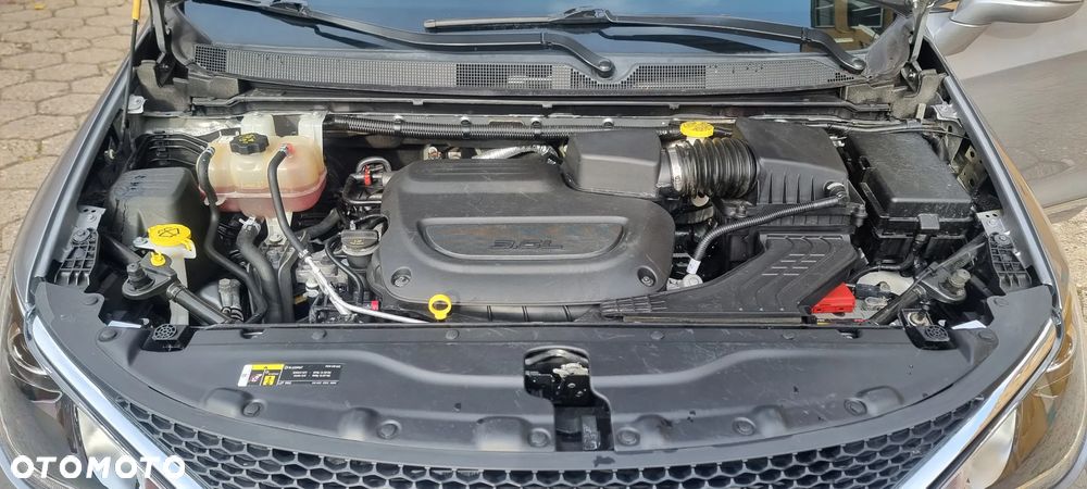 Chrysler Pacifica - 35
