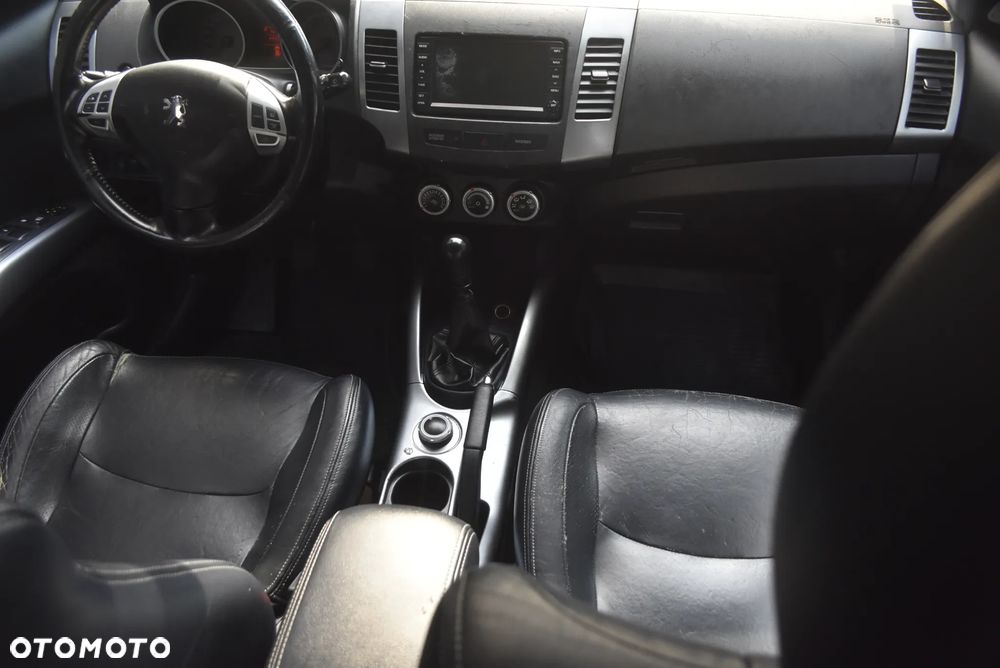 Peugeot 4007 HDI FAP 7-Sitzer Sport - 7