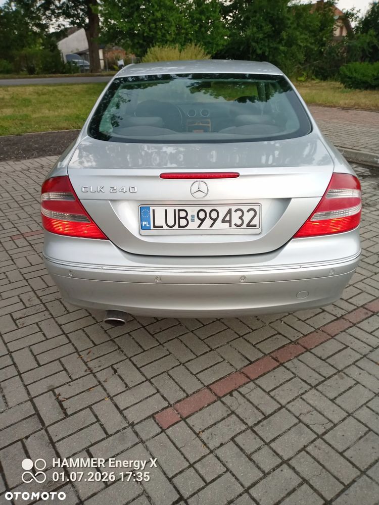 Mercedes-Benz CLK - 8