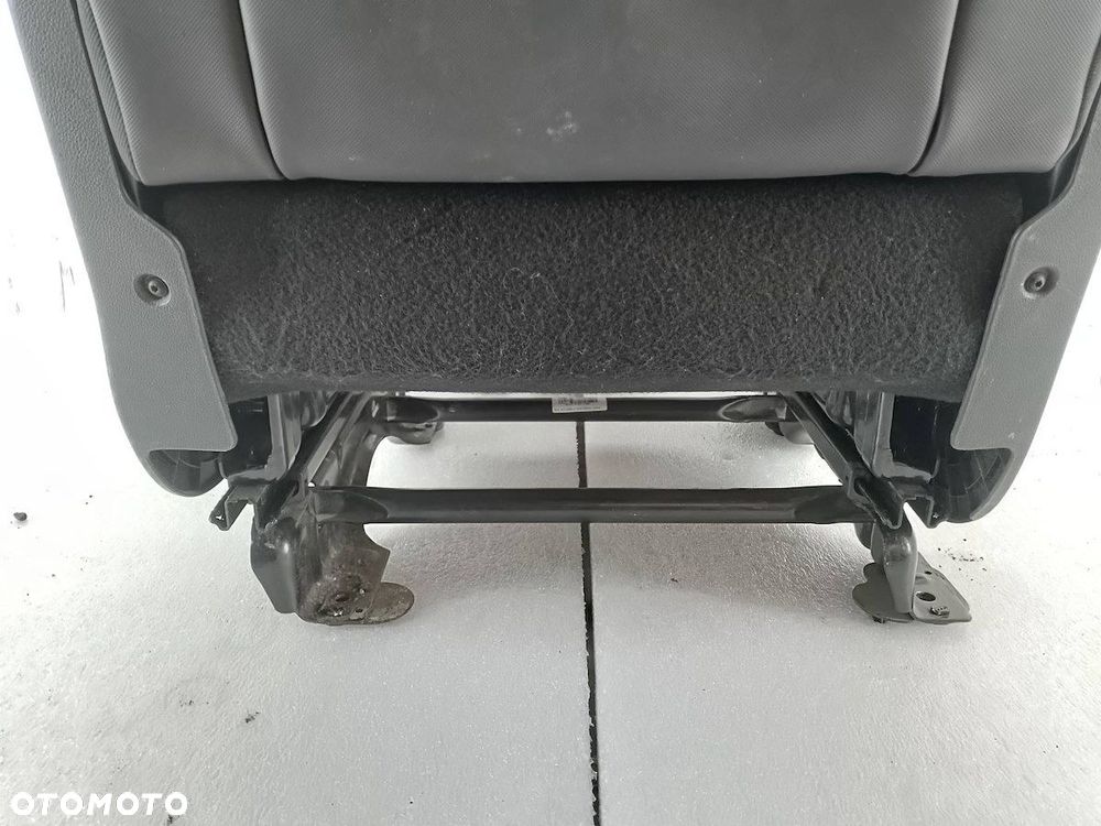 FOTEL PRAWY PASAŻERA PEUGEOT PARTNER II TEPEE 1.6 HDI DIESEL - 3