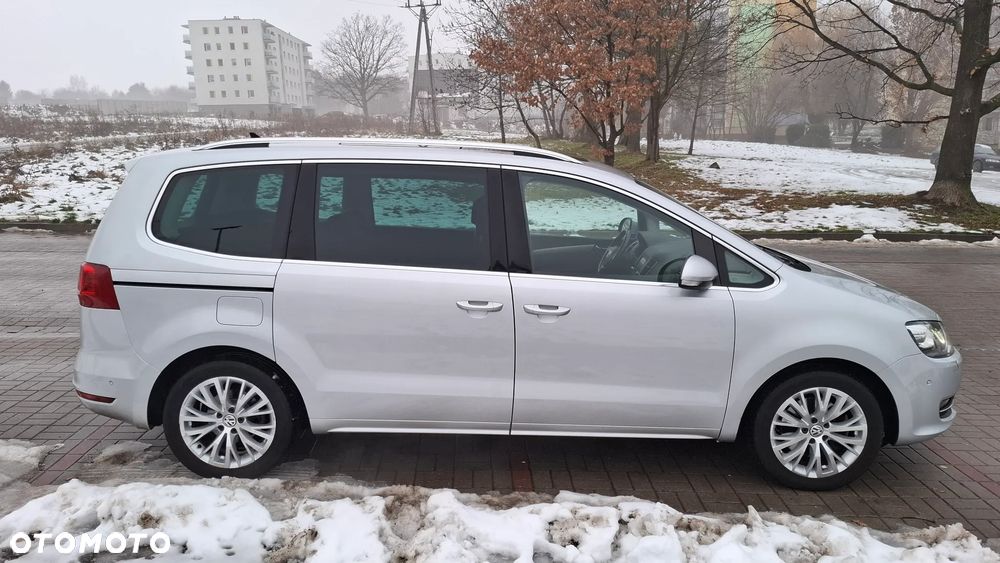 Volkswagen Sharan 2.0 TDI DSG Highline - 2