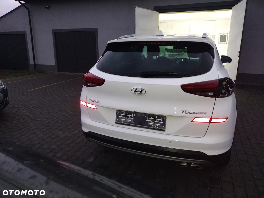 Hyundai Tucson 1.6 CRDi Premium 2WD DCT - 4