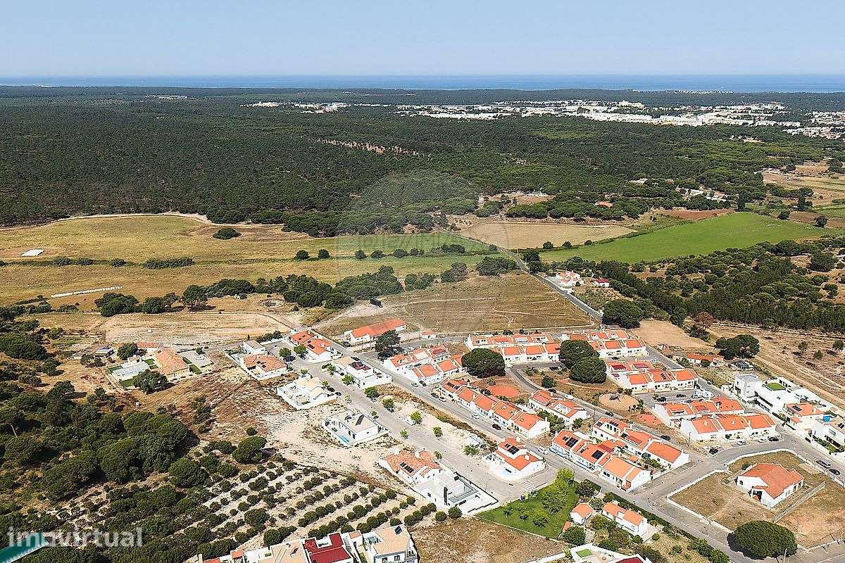 Moradia T3 para venda - Grande imagem: 2/23