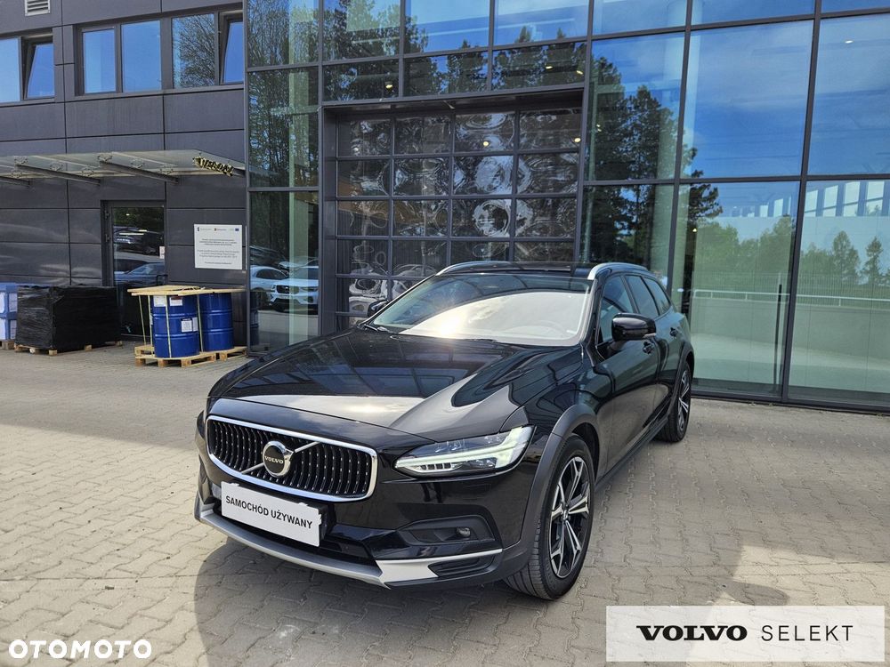 Volvo V90 Cross Country - 5