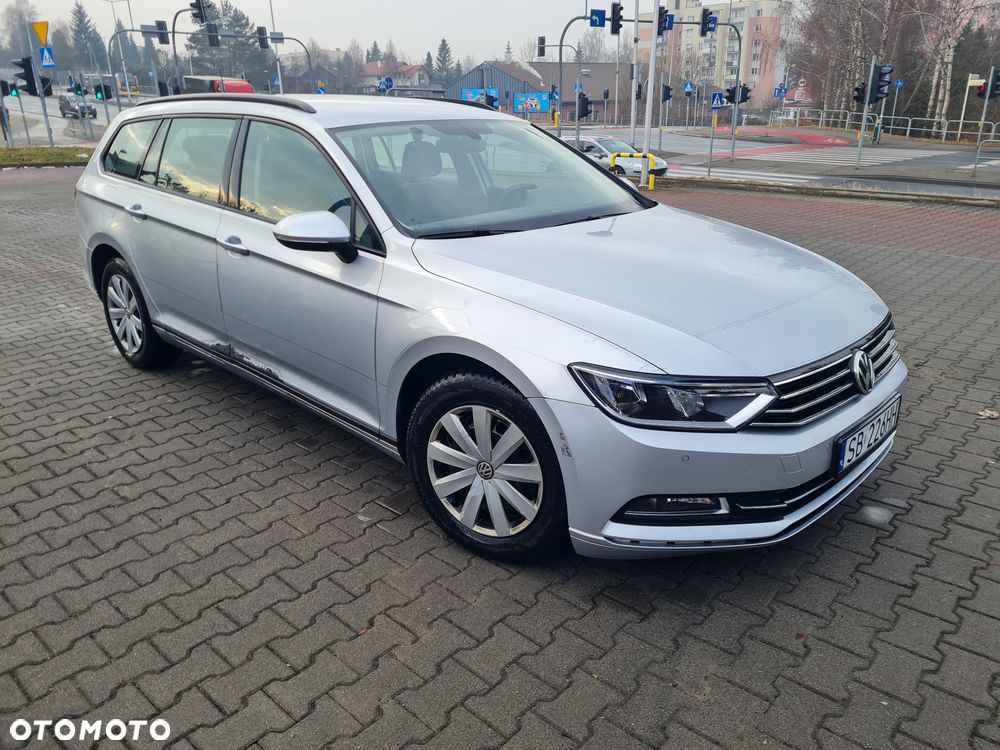 Volkswagen Passat Variant 2.0 TDI DSG (BlueMotion Technology) Trendline - 8