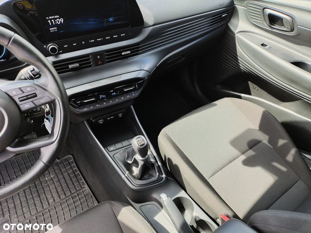 Hyundai i20 1.2 Modern - 8