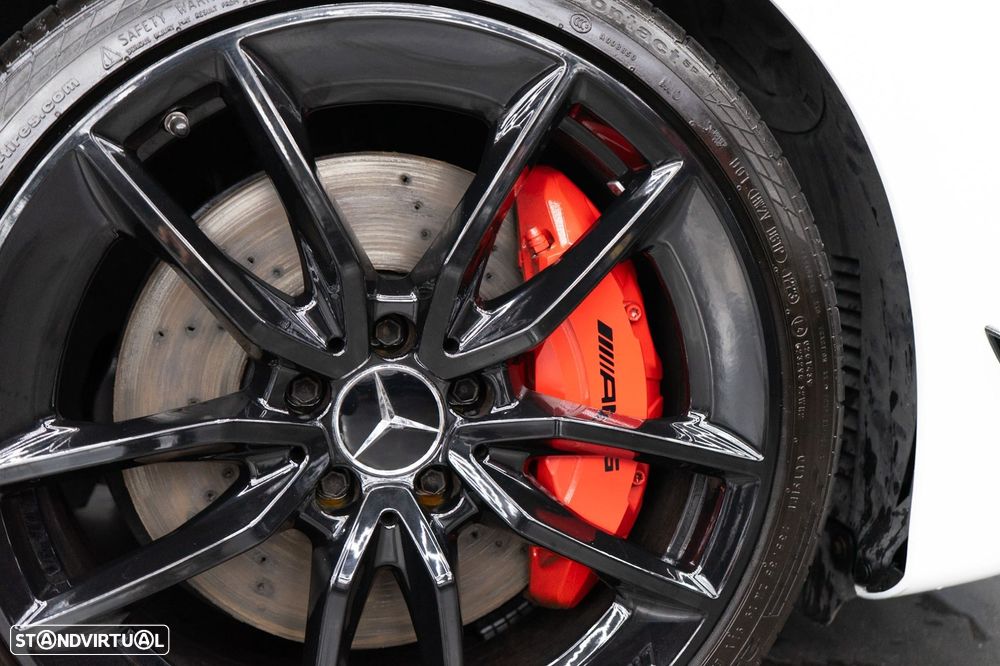 Mercedes-Benz A 35 AMG 4Matic - 13