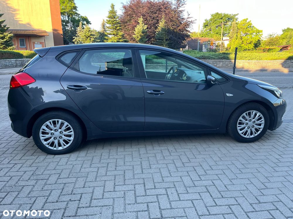 Kia Ceed 1.4 CVVT Attract plus - 8