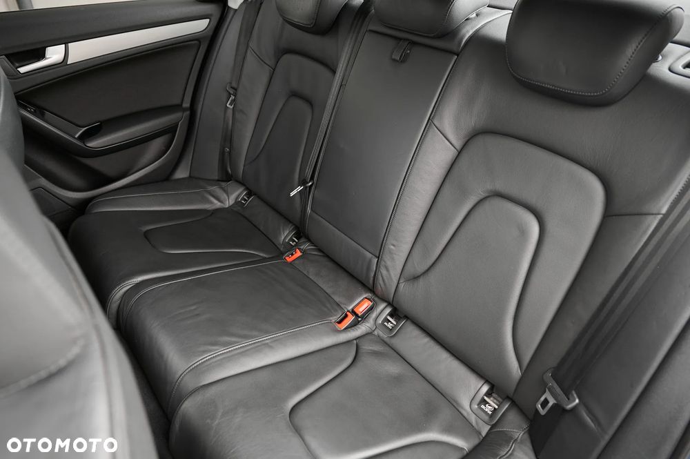 Audi A4 Limousine - 24