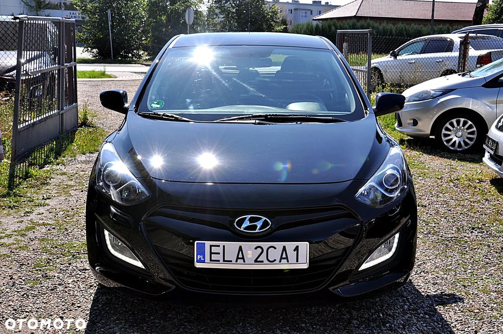 Hyundai i30 1.6 GDI Premium - 14