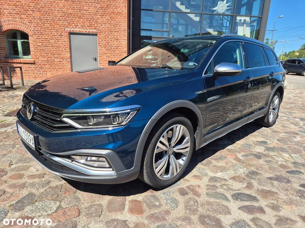 Volkswagen Passat 2.0 TDI 4Mot Elegance DSG - 1