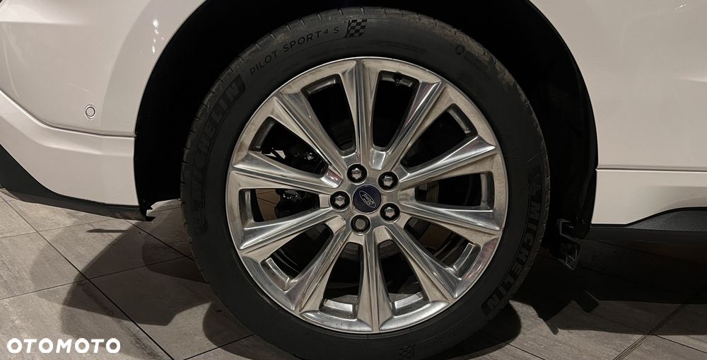 Ford Edge 2.0 TDCi Bi-Turbo 4x4 Vignale - 9