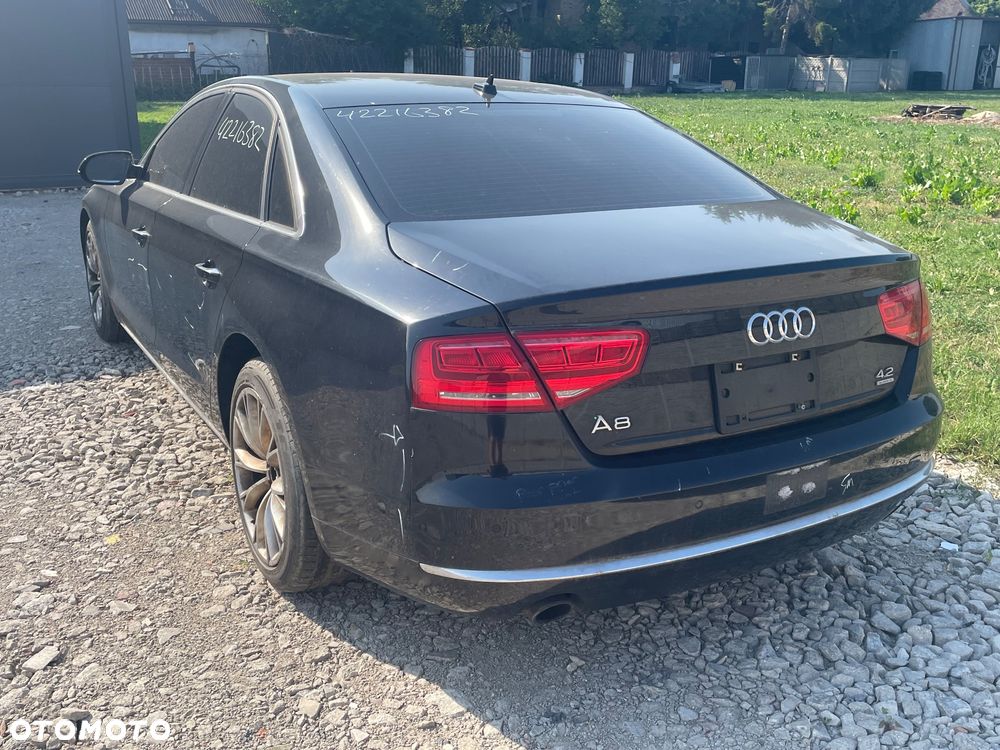 Audi A8 4.2 FSI Quattro - 2