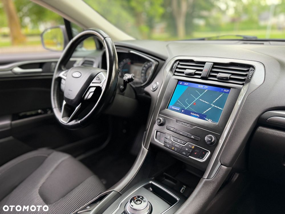 Ford Mondeo 2.0 EcoBlue Allrad Titanium - 19