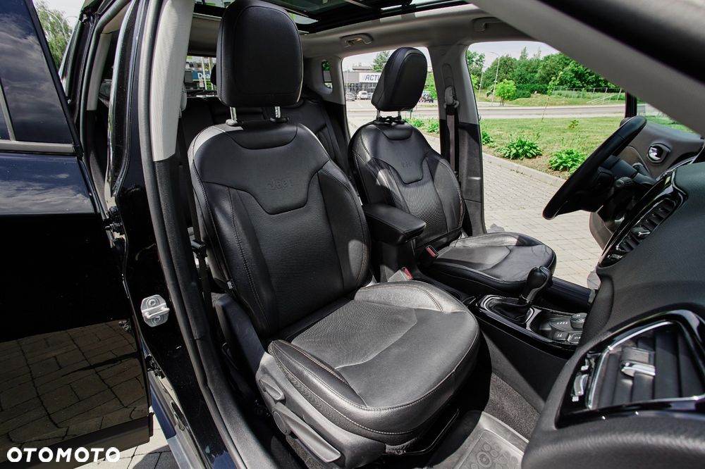 Jeep Compass - 9
