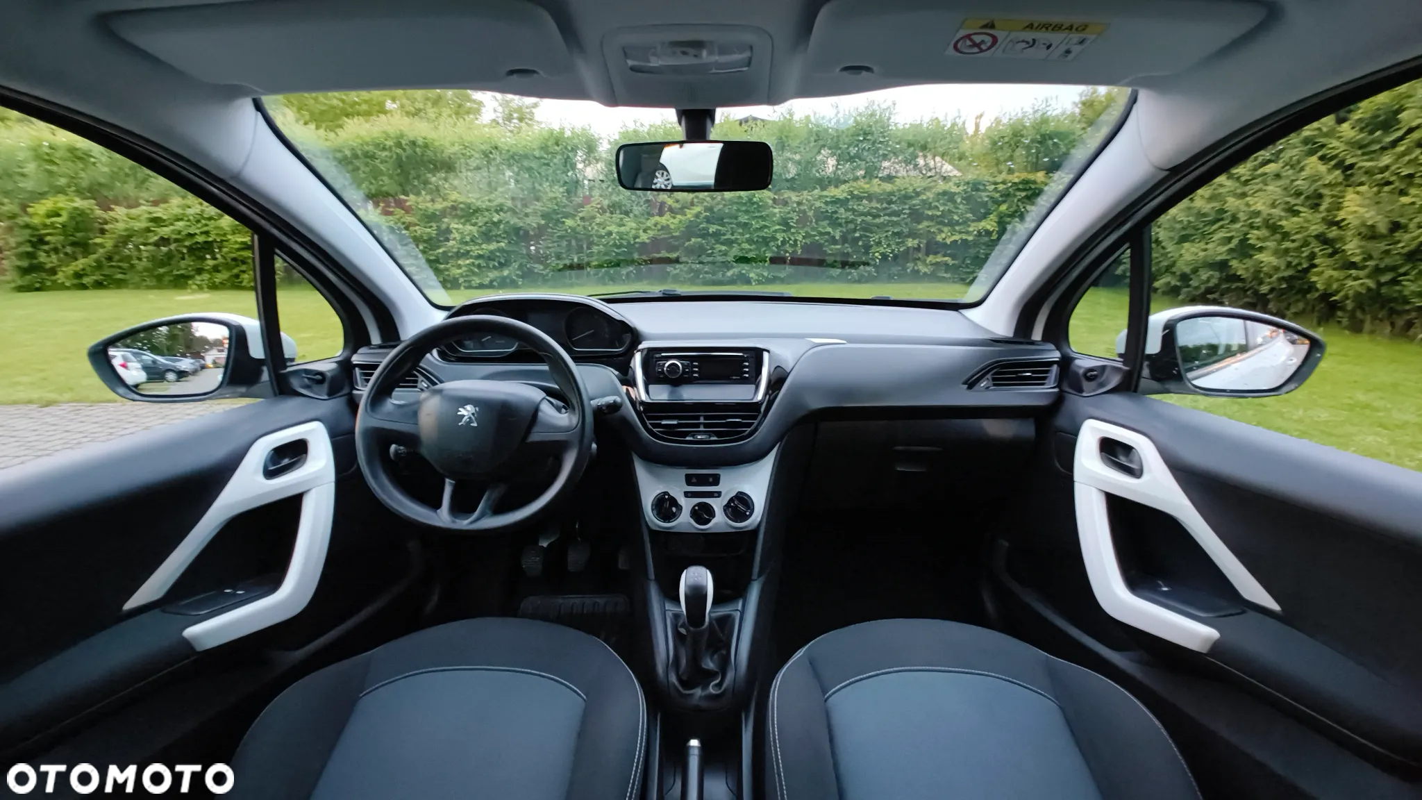 Peugeot 208 1.2 PureTech Access - 29