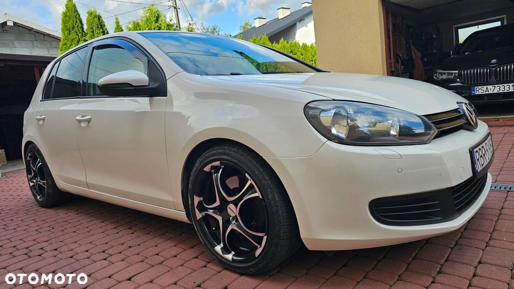 Volkswagen Golf Aktionsmodell 1.8 T Comfortline - 4