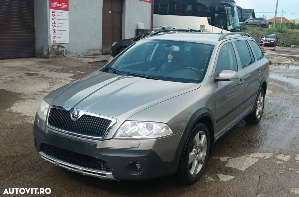 Skoda Octavia 2.0 TDI DPF Scout 4x4 - 2