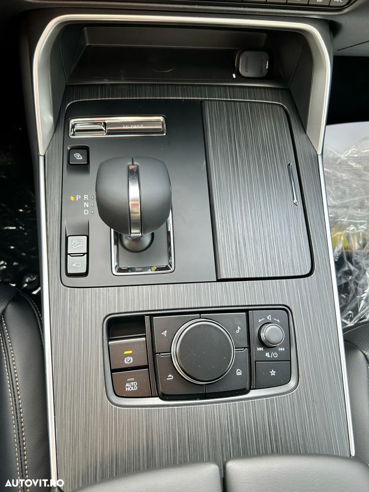 Mazda CX-60 - 12