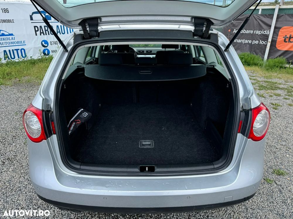 Volkswagen Passat - 14