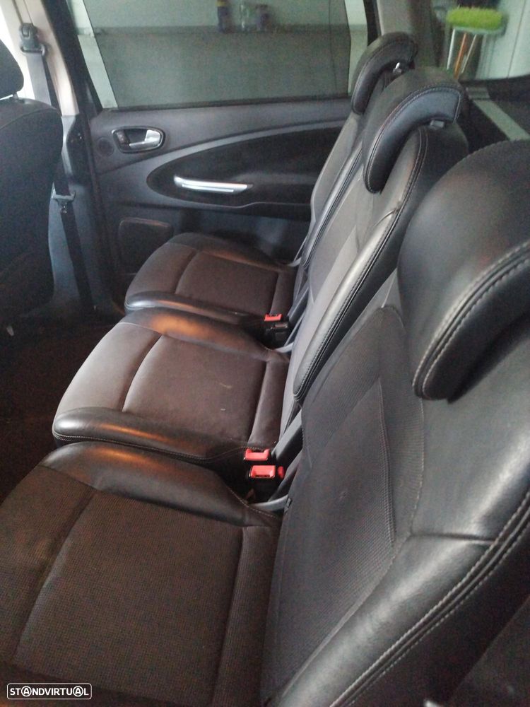 Ford S-Max 1.8 TDCi Titanium 7L - 9