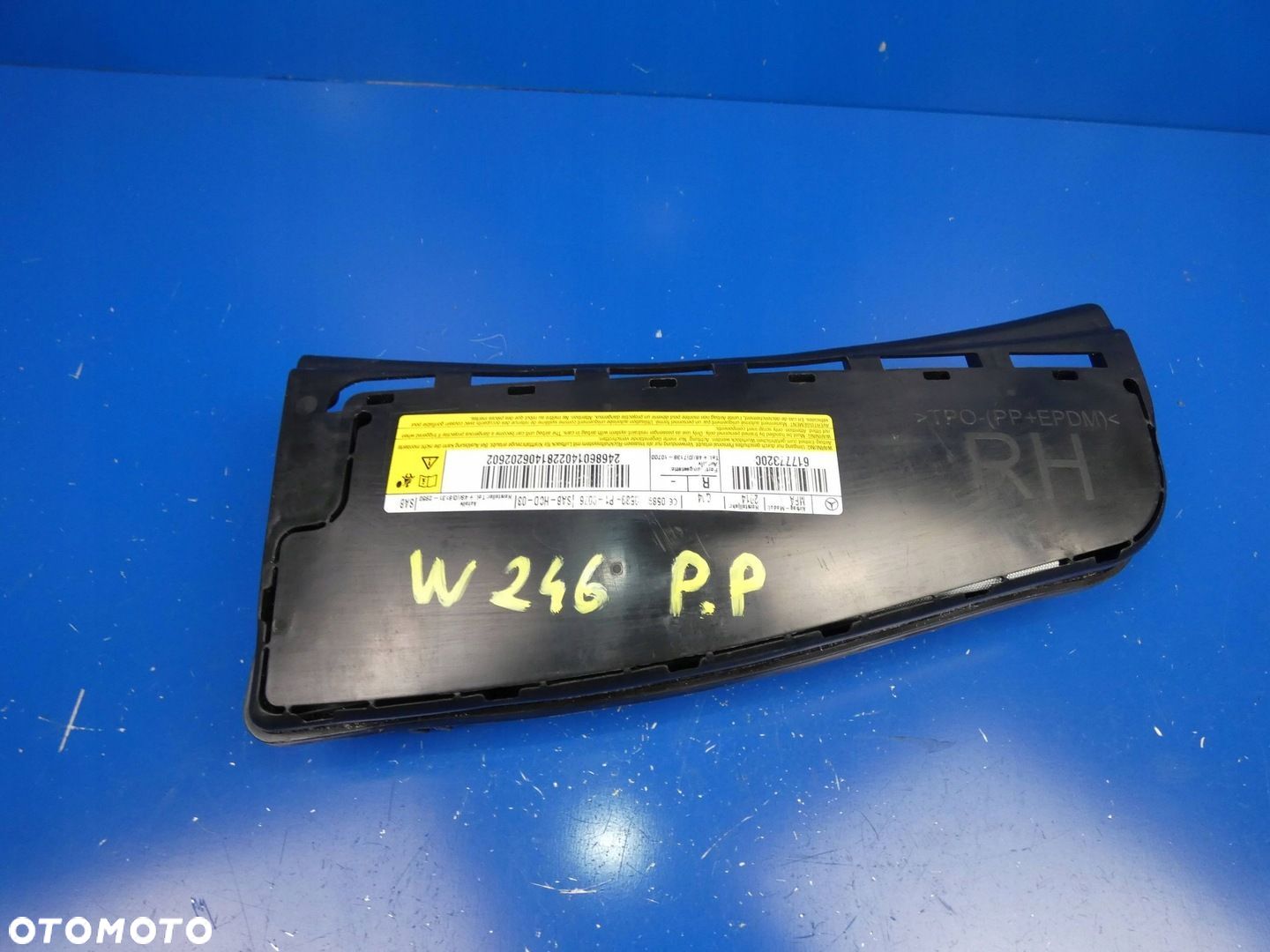 MERCEDES B W246 AIR BAG PODUSZKA FOTELA PRAWY PRZÓD - 1