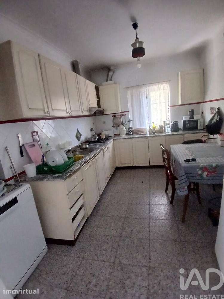 Moradia isolada em Almalaguês de 145 m2