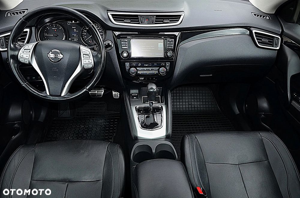 Nissan Qashqai 1.6 DCi Xtronic TEKNA - 19
