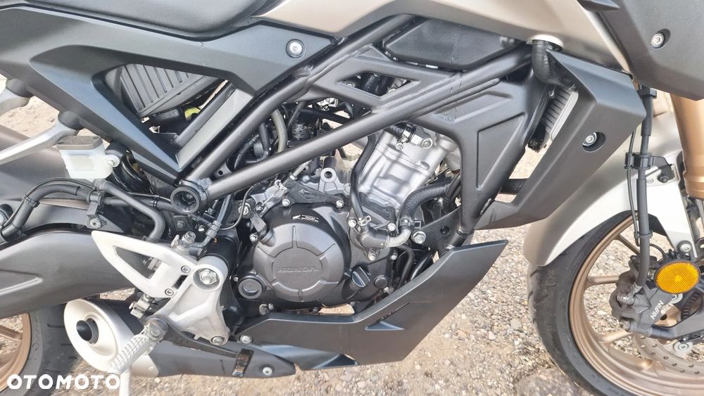 Honda CB - 6