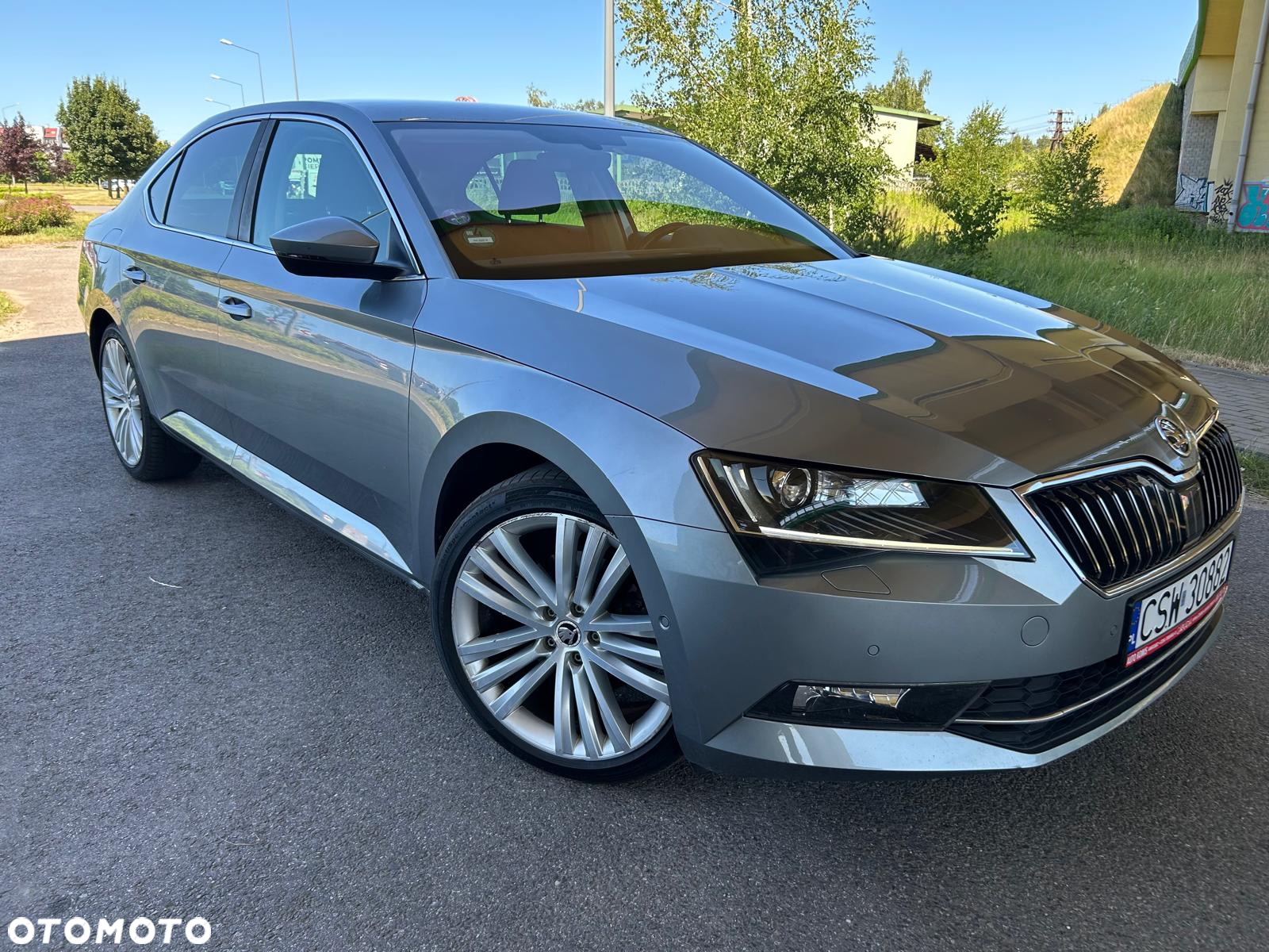Skoda Superb 1.8 TSI DSG Ambition - 4