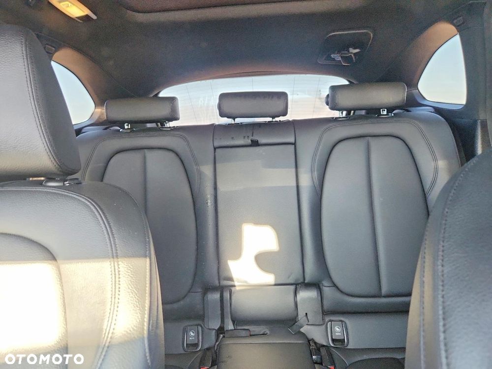 BMW X1 xDrive25i M Sport sport - 9